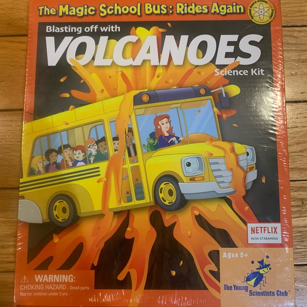New Sealed Scholastic Magic School Bus Volcano Kit